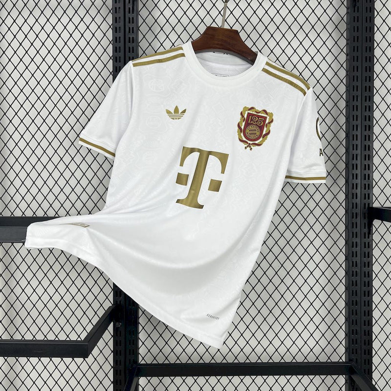 Camisa Bayern De Munique 24/25 Aniversario De 125 anos Branca - Torcedor Masculina